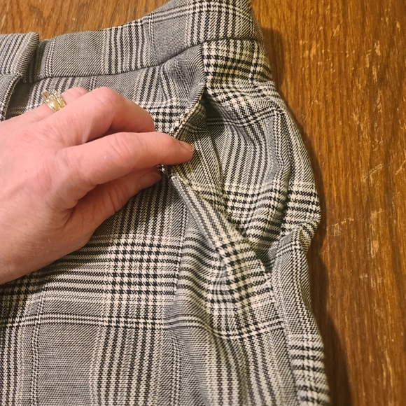 H&M Skinny Fit Plaid Check Trousers - Picture 7 of 12